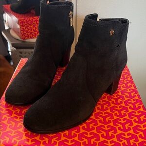 🛑 1 hour sale. Tory Burch, size 8.5, Black Ankle Booties, SABE 65MM, IOB